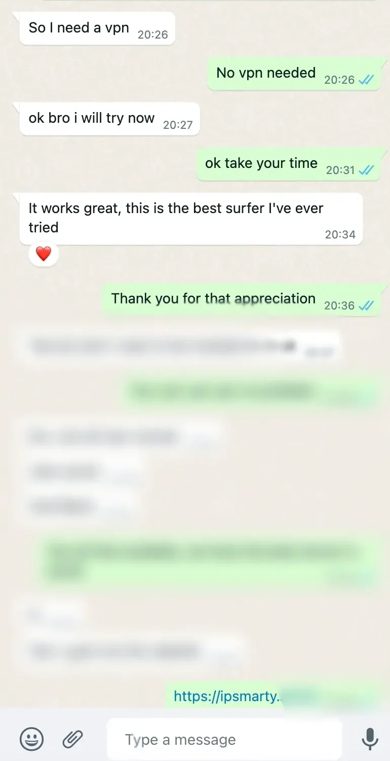 WhatsApp message saying “This is the best buffer I’ve ever tried” for IPTV.